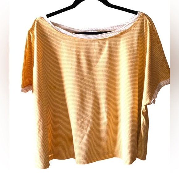 Easel size large buttercup and white pinstripe boxy t-shirt. EUC. Relaxed fit - Picture 1 of 6